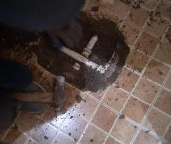 刚察卫生间漏水维修公司为您分享下卫生间渗水如何处理及注意事项